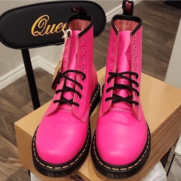 Dr. Martens 1460 Smooth Leather Boot- Clash Pink Smooth - Picture 11 of 11
